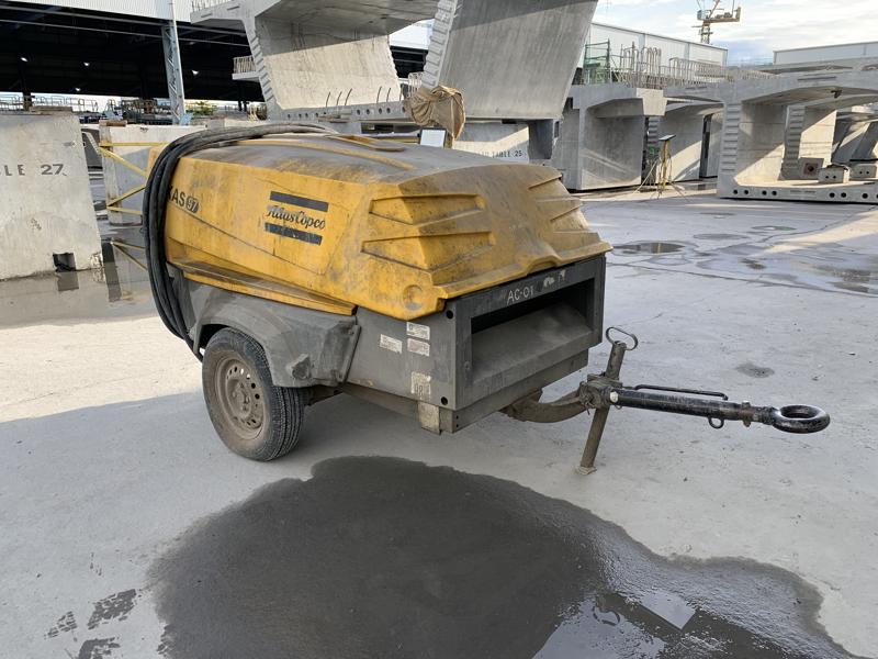 Air Compressor 06 Atlas Copco XAS 97 190 CFM
