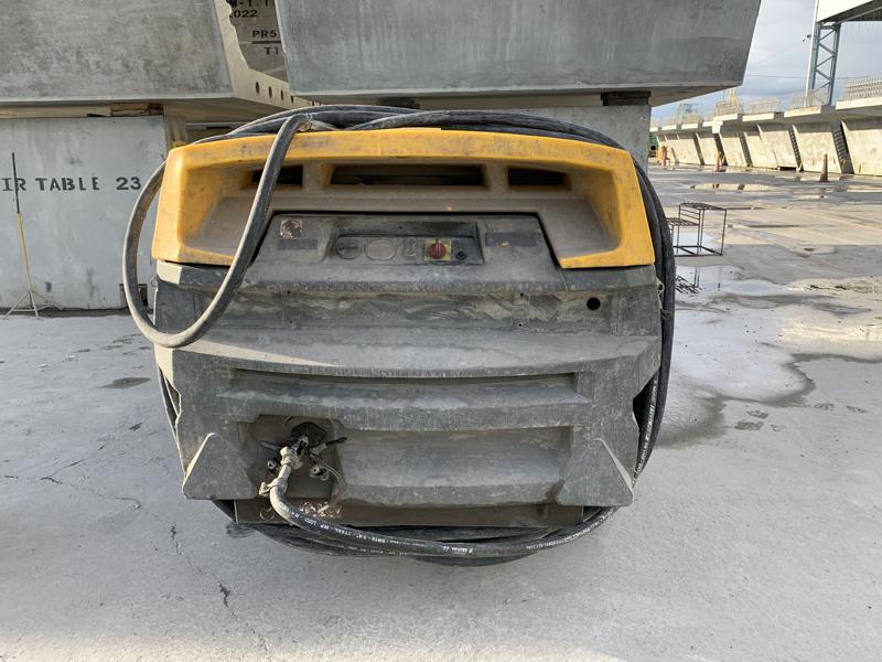 Air Compressor 06 Atlas Copco XAS 97 190 CFM