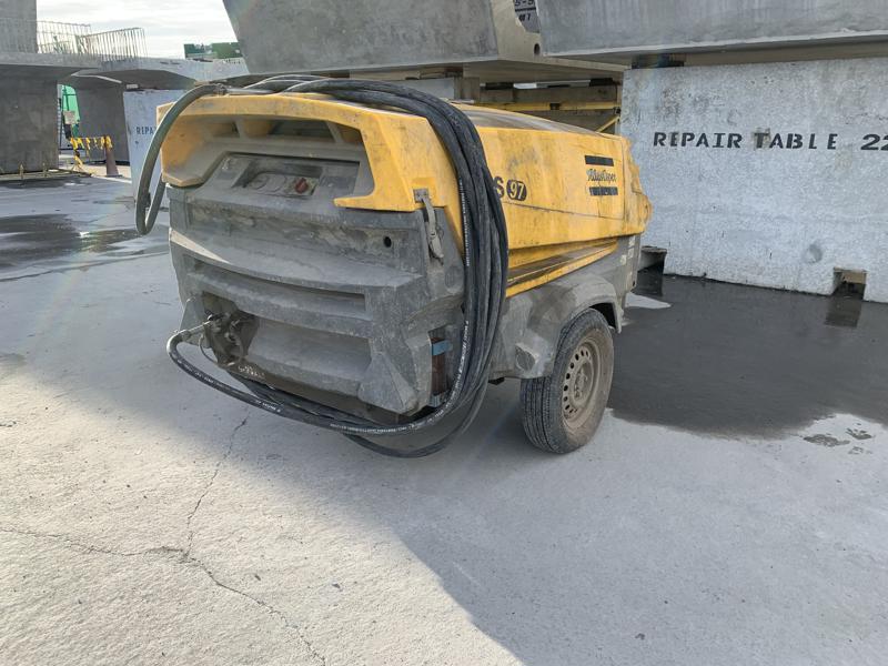 Air Compressor 06 Atlas Copco XAS 97 190 CFM