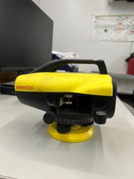 AUTOMATIC LEVEL 01 Leica Digital Level Sprinter 250M