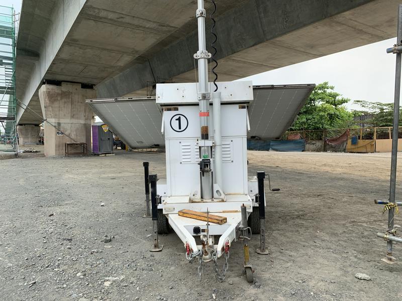 Tower Light 01​ ​Univ ​ULT - 900 (2020) 60000 lu ​