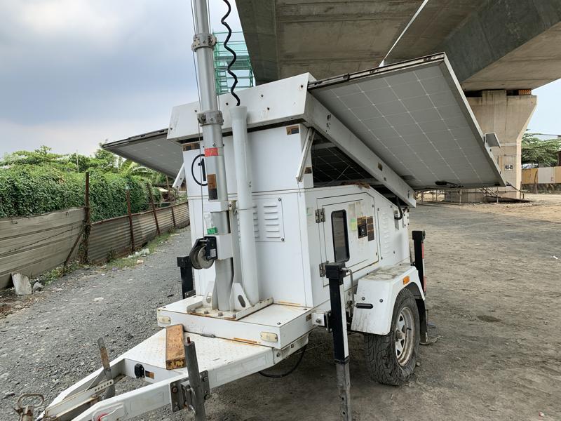 Tower Light 01​ ​Univ ​ULT - 900 (2020) 60000 lu ​