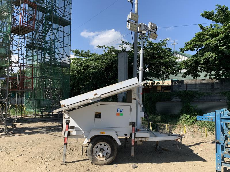 Tower Light 05​ ​Univ ​ULT - 900 (2020)​ 60000 lu ​'SOLD'