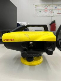 AUTOMATIC LEVEL 02 Leica Digital Level Sprinter 250M