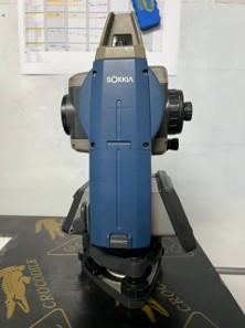 TOTAL STATION 01 Sokkia IM-55