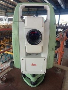 TOTAL STATION 08 Leica TS03 5” R500