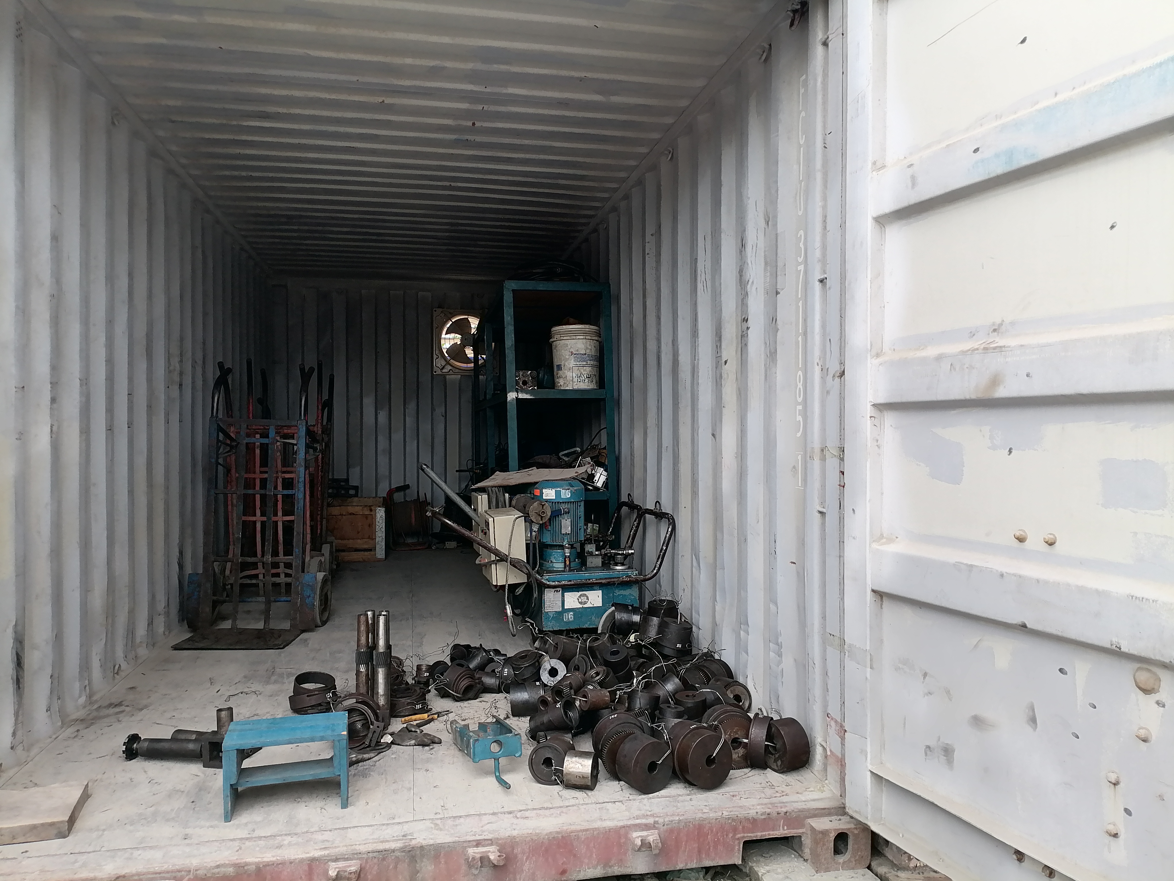 Storage Container Van 25 (20ft) 'SOLD'