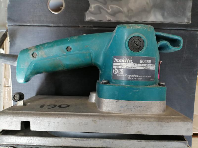 Makita Finishing Sander - 9045B - 520W