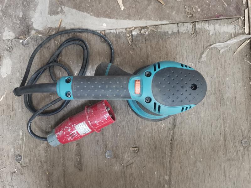Makita BO5041 Variable Speed Random Orbit Sander 300W 'SOLD'