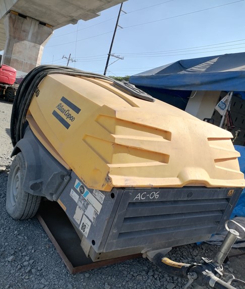 Air Compressor 06 Atlas Copco XAS 97 190 CFM